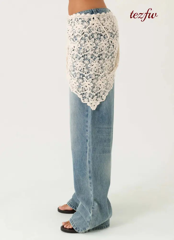 Elaris Scarf Low Rise Denim Jeans - True Denim - Jeans