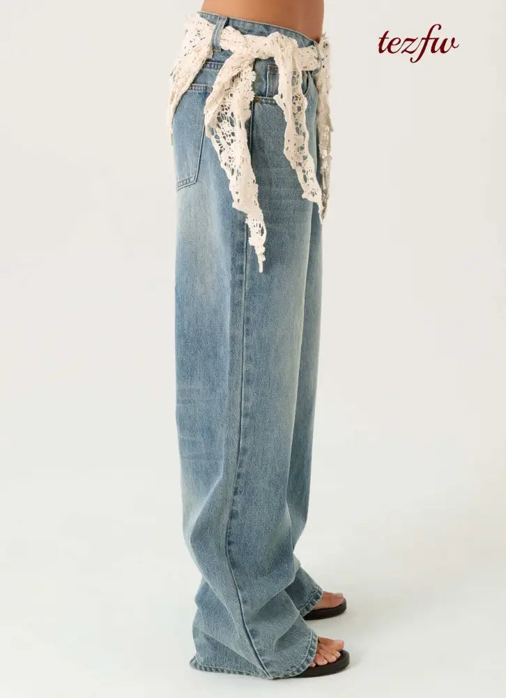 Elaris Scarf Low Rise Denim Jeans - True Denim - Jeans